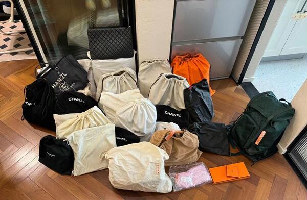 宝安区回收奢侈品鞋子.jpg